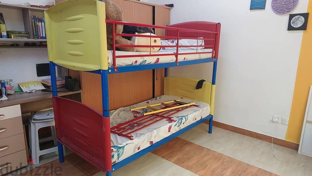 Bunk bed (home centre) without mattress 0