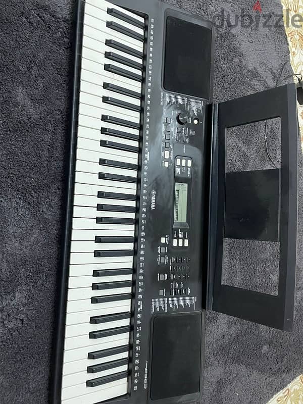 Yamaha PSR-E363 with power adaptor and holder 1