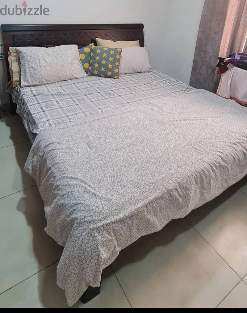 Strong King Size bed with Mattresses for Sale 0