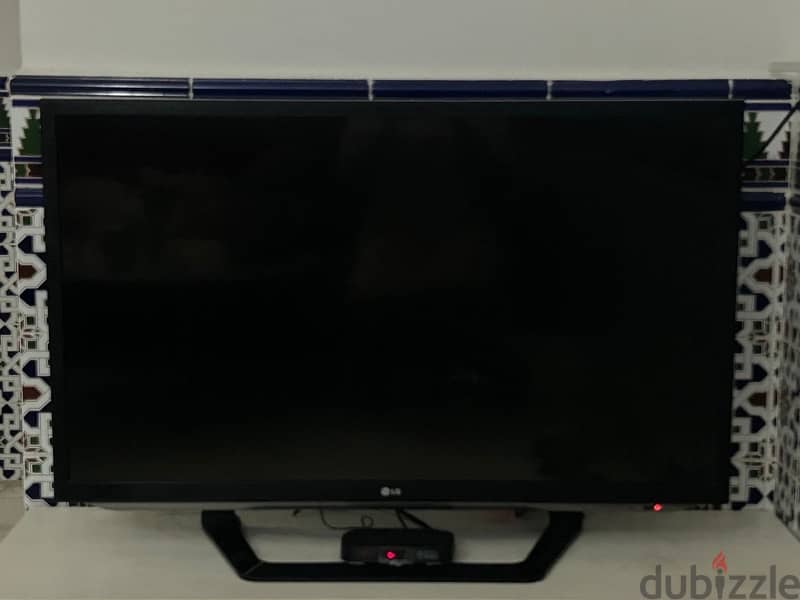 LG tv ( Not smart ) 2