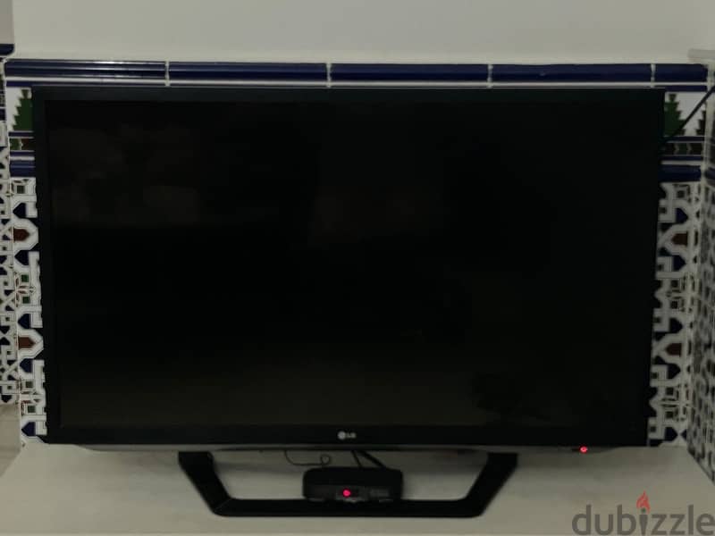 LG tv ( Not smart ) 6