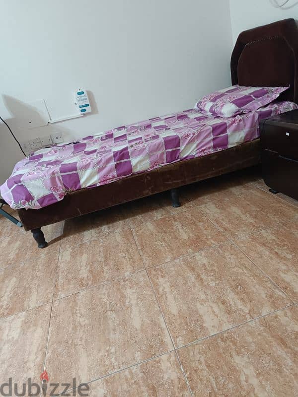 2 Bed space Rooms available for Rent Executive Bachelor(Indian only) 3