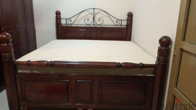 for. sale. family. bed  mattress. full. set 6