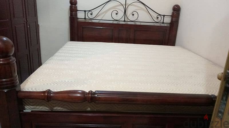 for. sale. family. bed  mattress. full. set 10