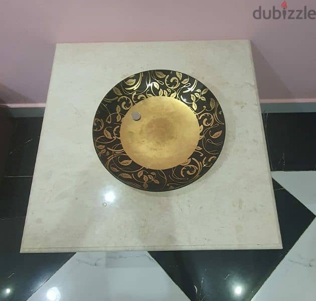 Marble chess table, urgently selling 1