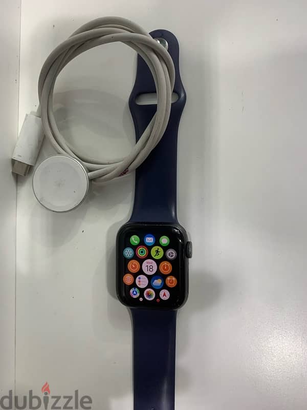 apple watch series 5 40mm 1