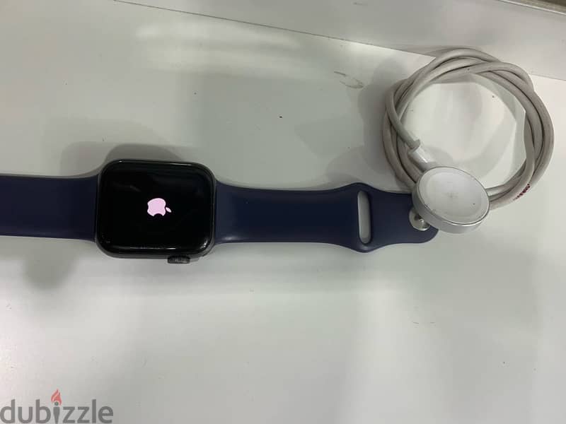 apple watch series 5 40mm 2