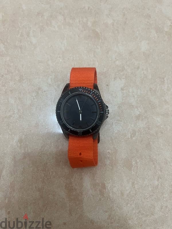 Brand new male watch 0