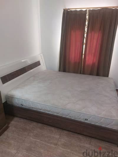 flat2bhk in elkhwair with all furniture included all bills