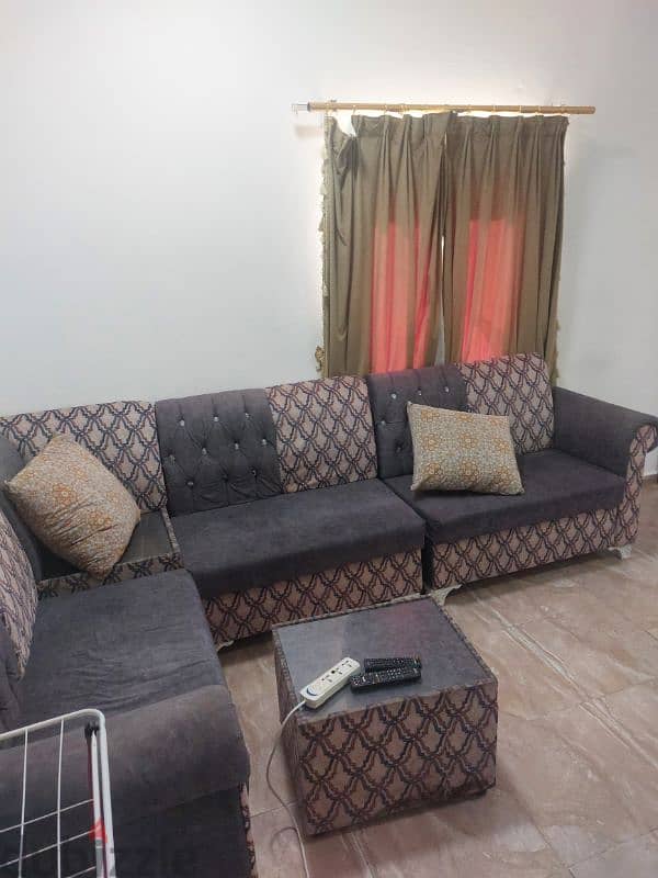 flat2bhk in elkhwair with all furniture included all bills 7