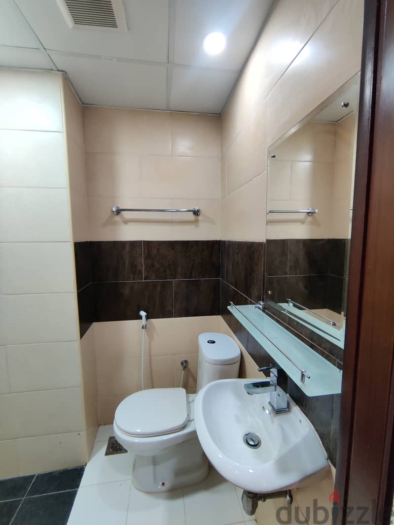 Amazing New 2BHK with Pool,Gym,Split ACs & Wardrobes, FREE maintenance 8