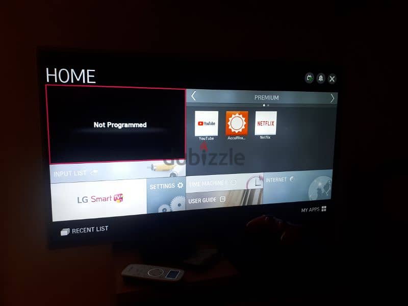 LG TV smart 43 inches 1