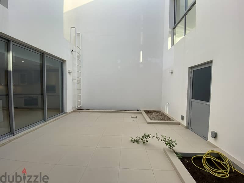 3 Bedroom Villa for Rent in Al Mouj 3