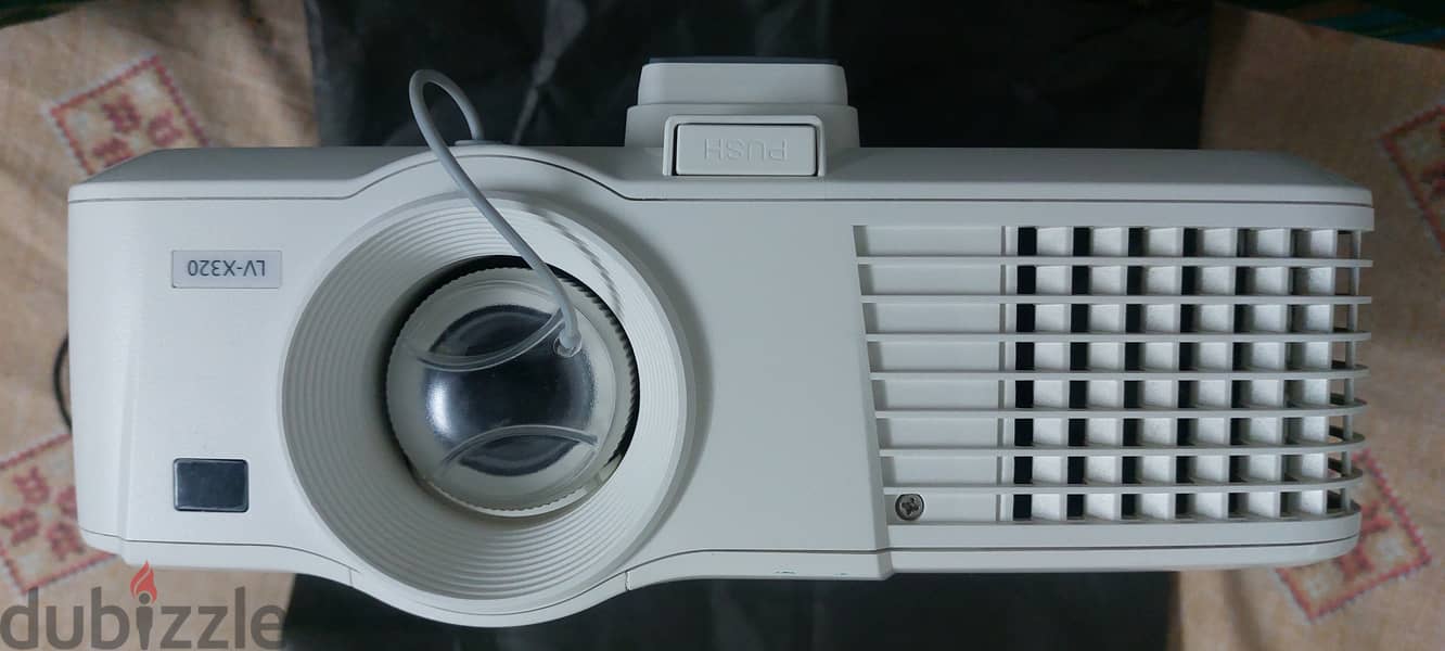 PROJECTOR CANON LV-X320 2