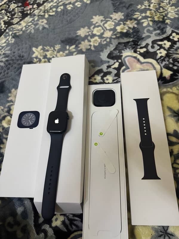 Apple Watch Series 8 45mm condition like brand new 3