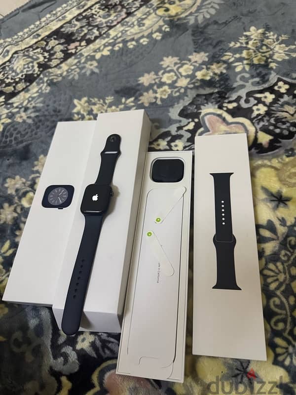 Apple Watch Series 8 45mm condition like brand new 4