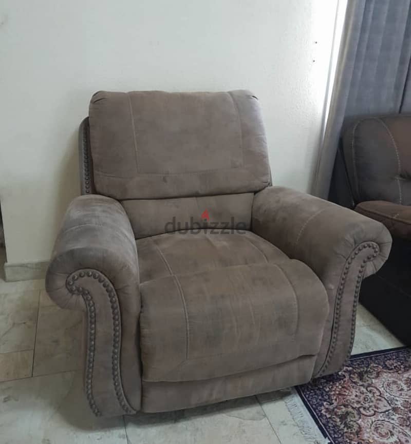 Urgent sale sofas i 2