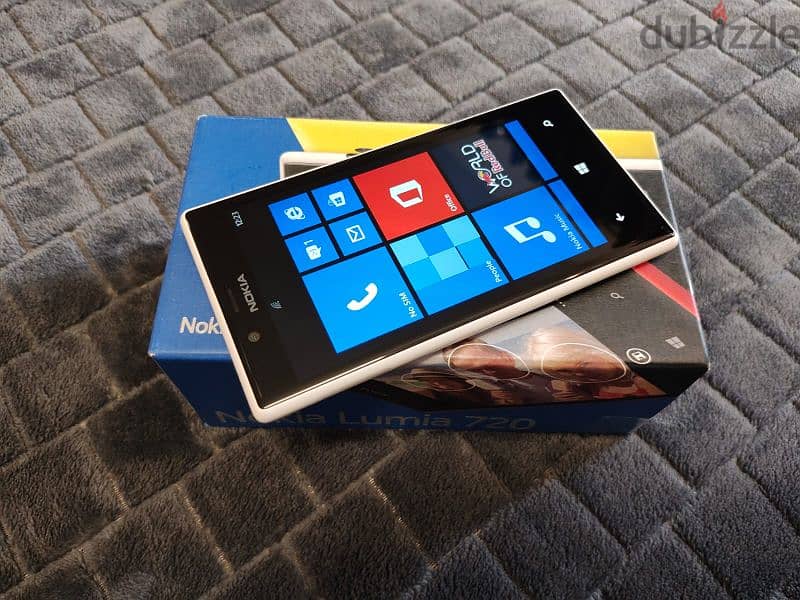 Nokia Lumia 720 White Brand New for Nokia Phone Lovers 2