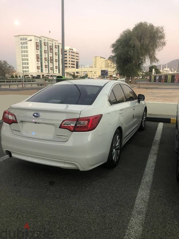 Subaru Legacy 2016 0