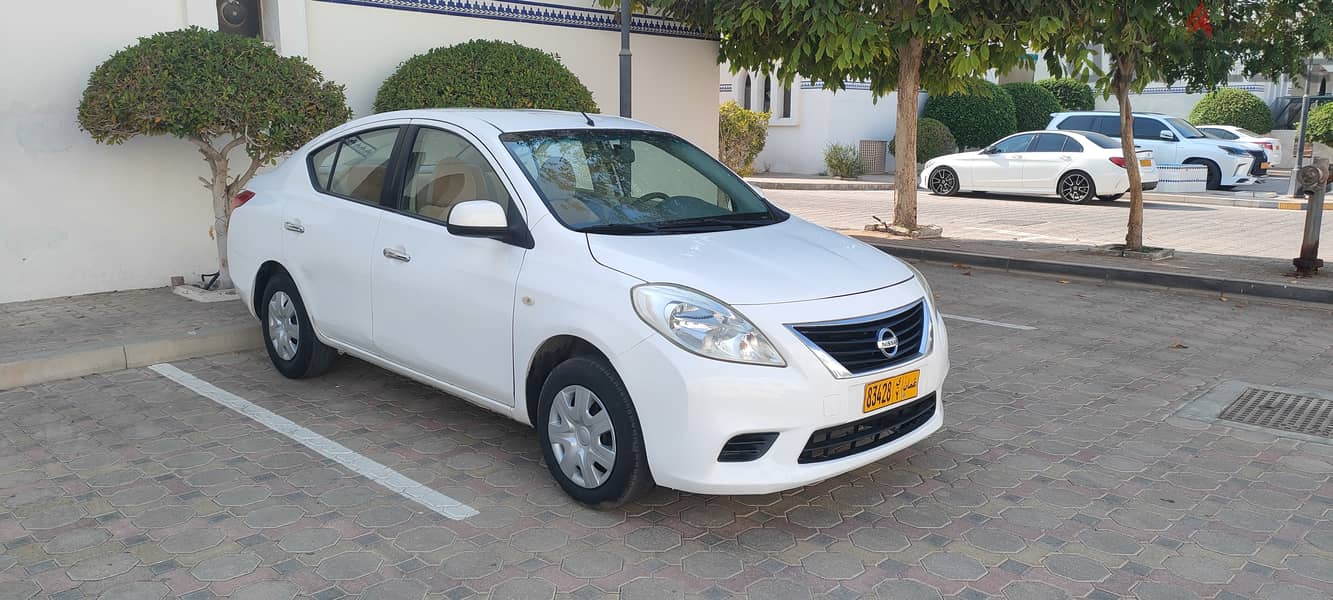 Nissan Sunny 2014 0