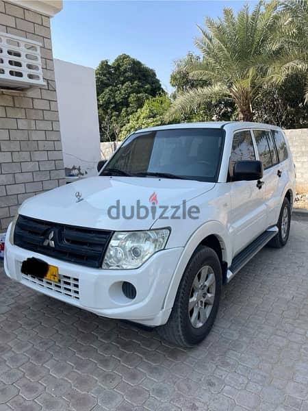 Mitsubishi Pajero 3.8 model 2013 good price 0