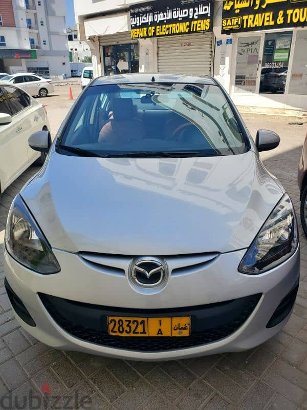 Mazda 2 2012 argent for sale 0