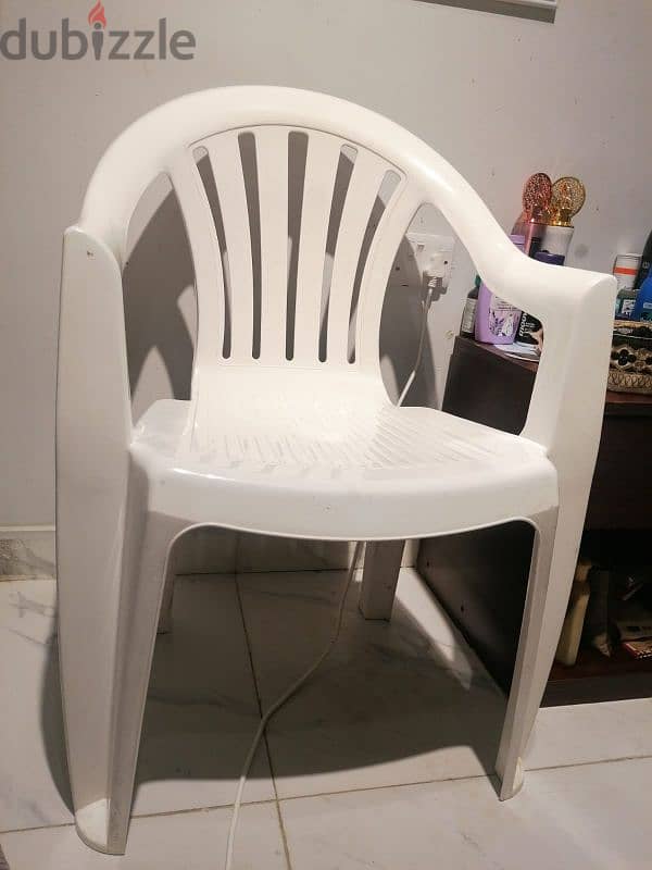 Sitting Chair For Sale Price Just Only. 0.800. Baisa 1