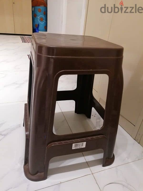 Sitting Stool Like For Sale Price Just. 0.800. Baisa 1