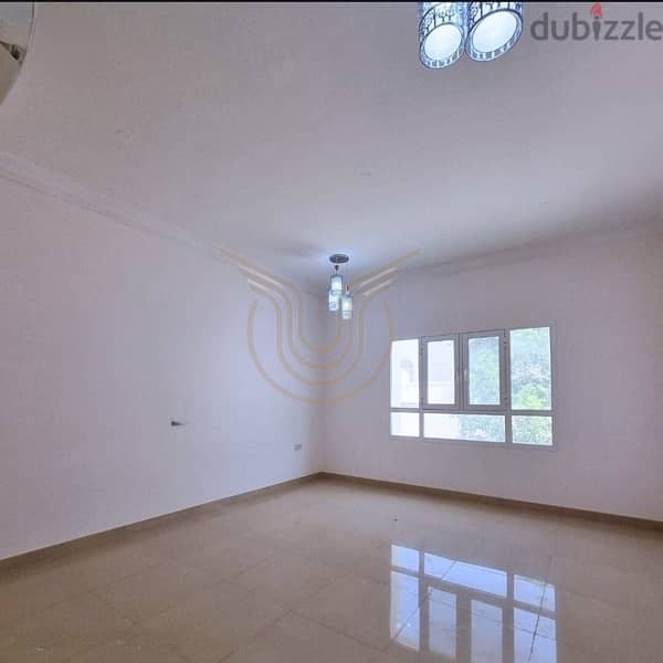 AL QURUM | LUXURY 6 BR VILLA FOR RENT 3