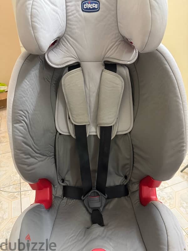 Chicco Car Seat 0