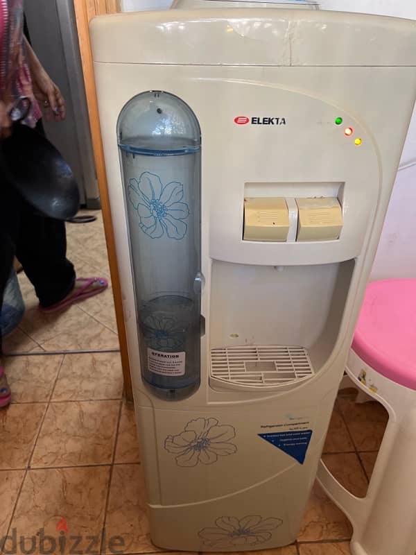 Cold and Hot water dispenser with Fridge 1