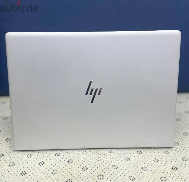 HP 840g5 i7 16gb ram 2