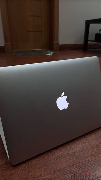 MacBook