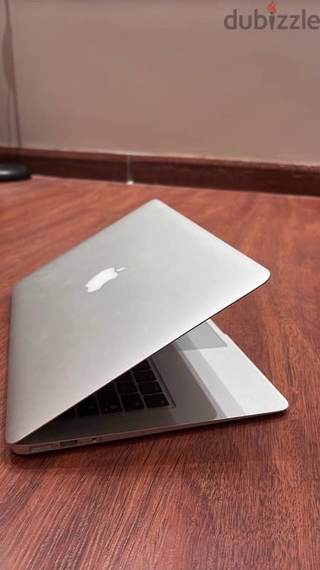 MacBook Air 7 6