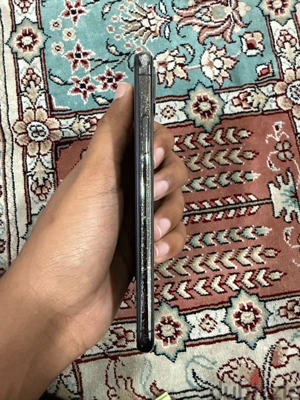 SALE/EXCHANGE - APPLE IPHONE X 64 GB 4