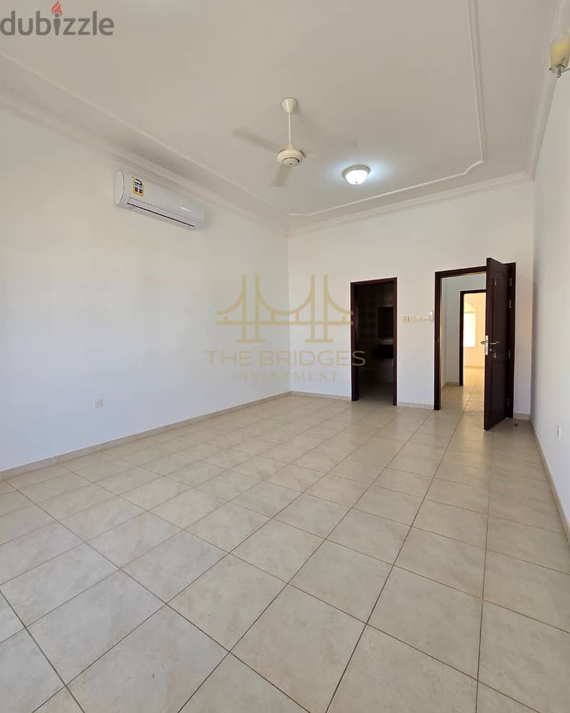 Beautiful 5 BR Compound Villa in Al Qurum 1