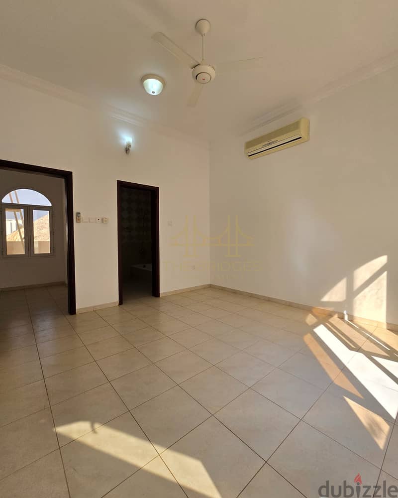 Beautiful 5 BR Compound Villa in Al Qurum 3