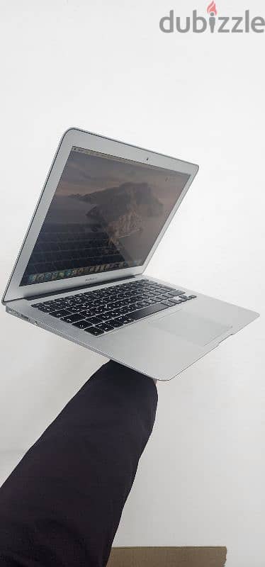 MacBook Air A1466 2017 0