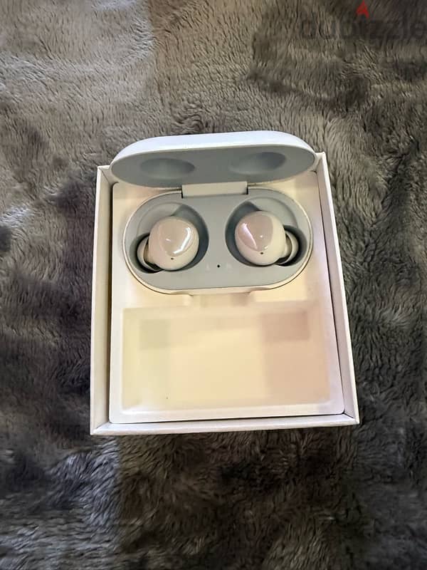 Samsung Galaxy Buds (OG) 4