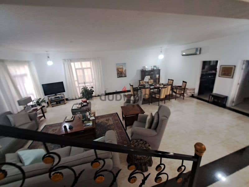 spacious villa ear hail belated hqq1¹ 17