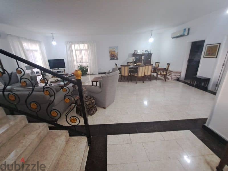 spacious villa ear hail belated hqq1¹ 18