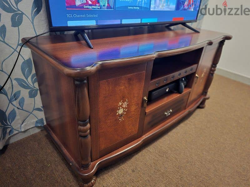 TV Cabinet/ Console for Sale 2