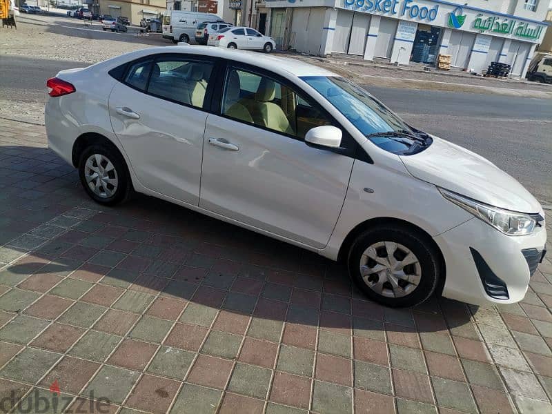 yaris 2017omani car first owner 1.5cc cash or installment 0