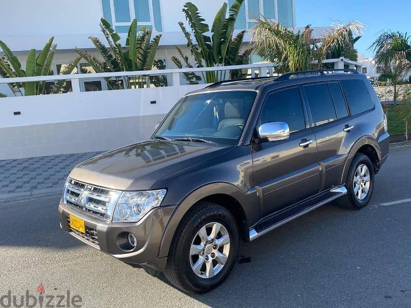 Mitsubishi Pajero 2012 0