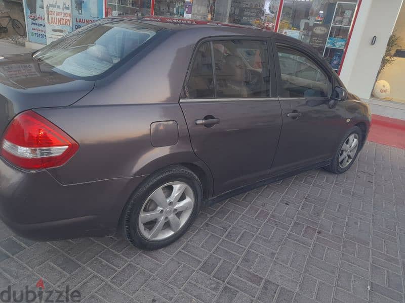 Nissan Tiida 2009 0