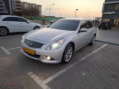 Infiniti G25 2012