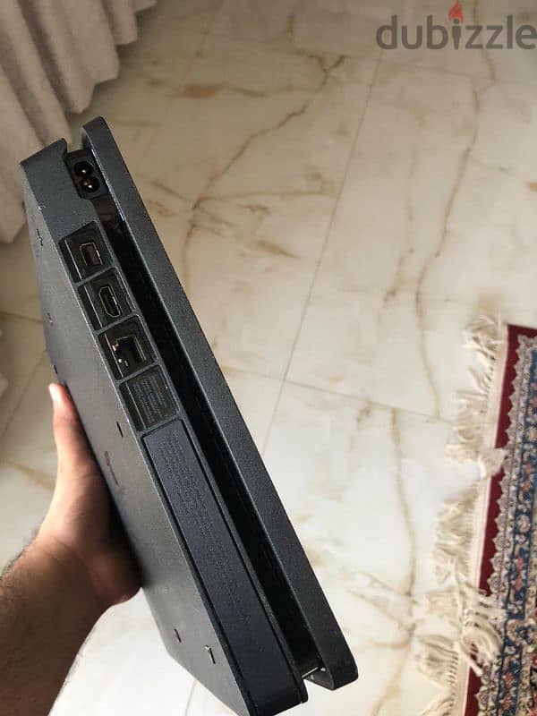 Playstation 4 slim interested message me Whatsapp   60 ryals 0