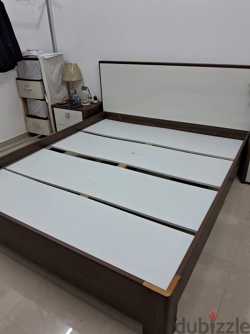 Urgent sale King-size Bedroom set 0