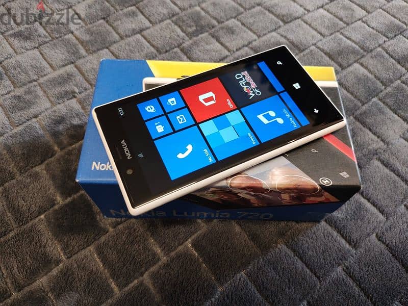 Nokia Lumia 720 White Brand New for Nokia Phone Lovers 0