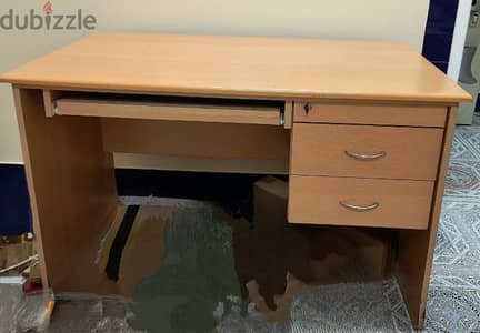 computer table